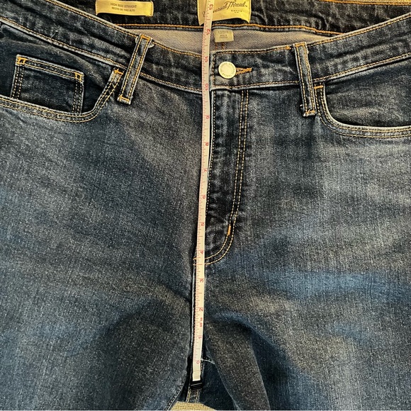 Universal Thread High Rise Straight Leg Jeans - Picture 5 of 9